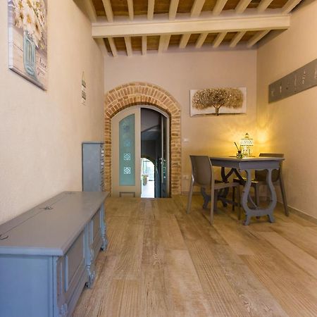 San Gimignano Town Garden Apartment Екстериор снимка